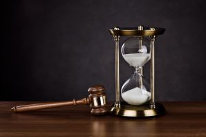 Time-for-Legal-services-160137293_725x483-1-300x200