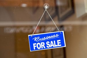 Business-for-sale-For-sale-sign-1090969206_727x484-300x200